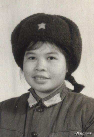 女兵回忆大连舰之旅，遭遇外舰机滋扰与自然的探索之旅