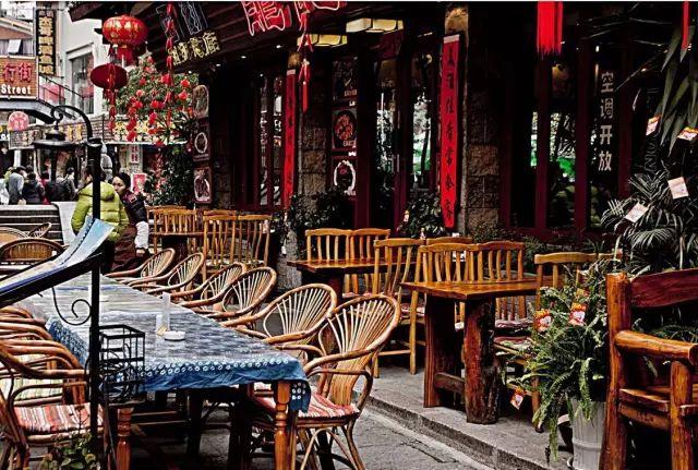 央视揭秘直播间古董骗局，揭示变化中的自信与成就感，学习助力未来之路