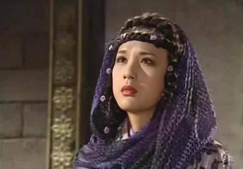 95后女生豪掷180万买金条，友情与陪伴背后的故事