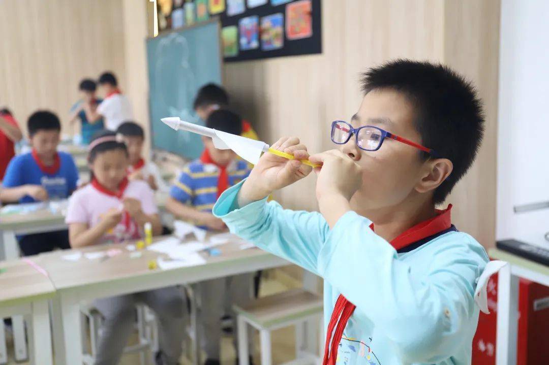科技重塑未来，最新2K13名单带来前所未有的体验革新