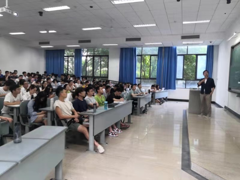 滦县卧龙山庄，最新科技前沿的智能生活体验消息